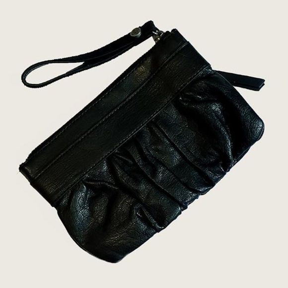 Simply Vera Vera Wang Wristlet NWOT - Picture 3 of 8